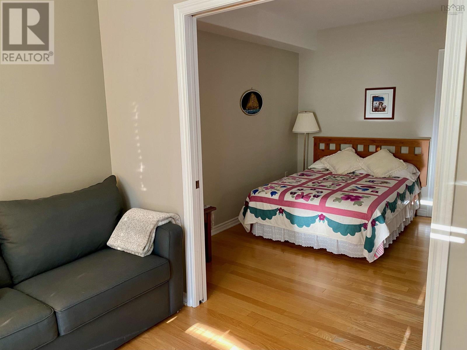 201 99 Waterfront Drive, #201