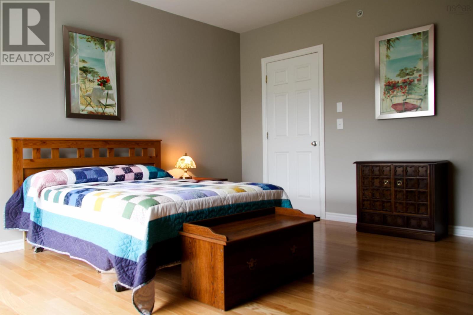 201 99 Waterfront Drive, #201