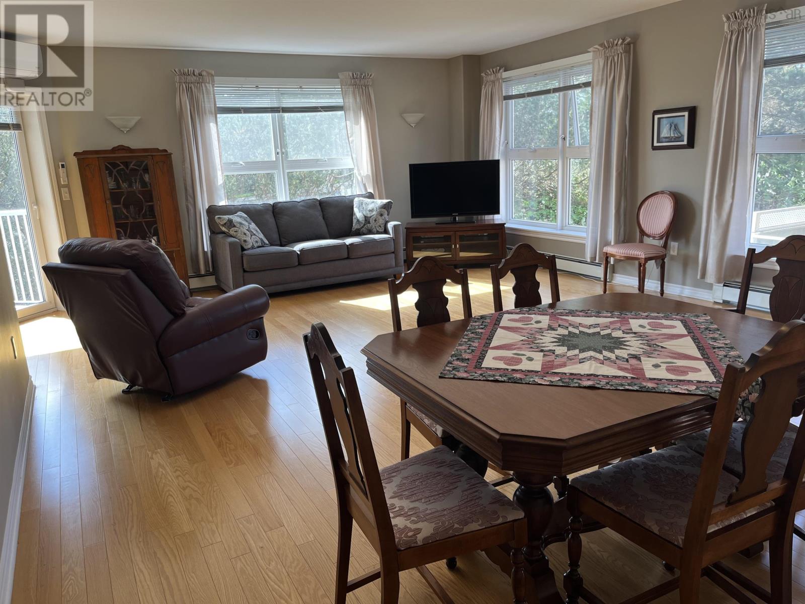 201 99 Waterfront Drive, #201