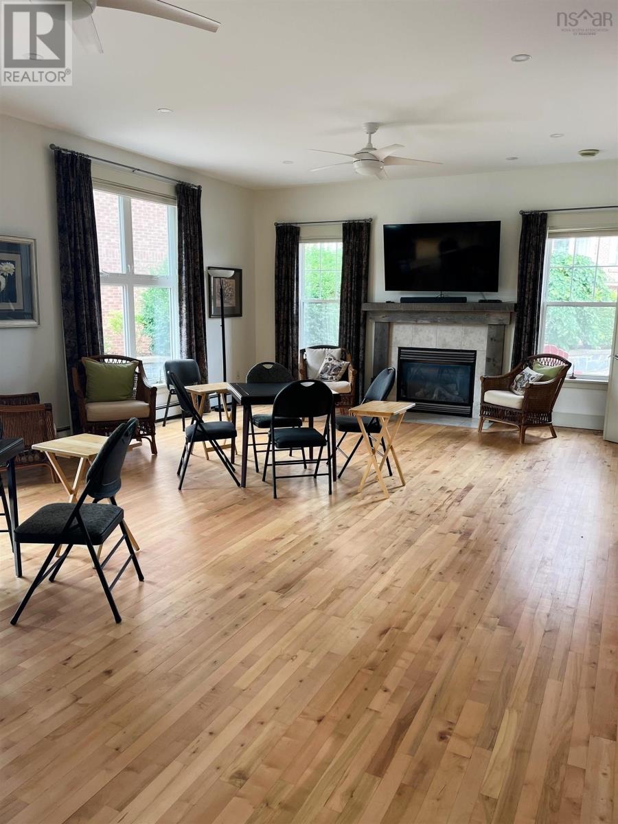 201 99 Waterfront Drive, #201