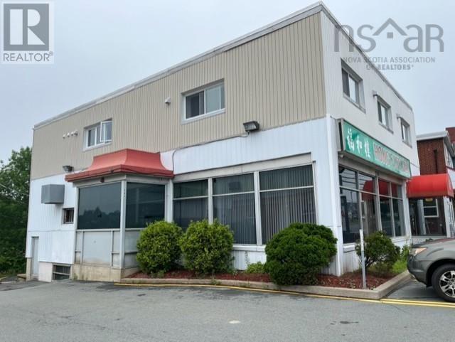 584 Sackville Drive