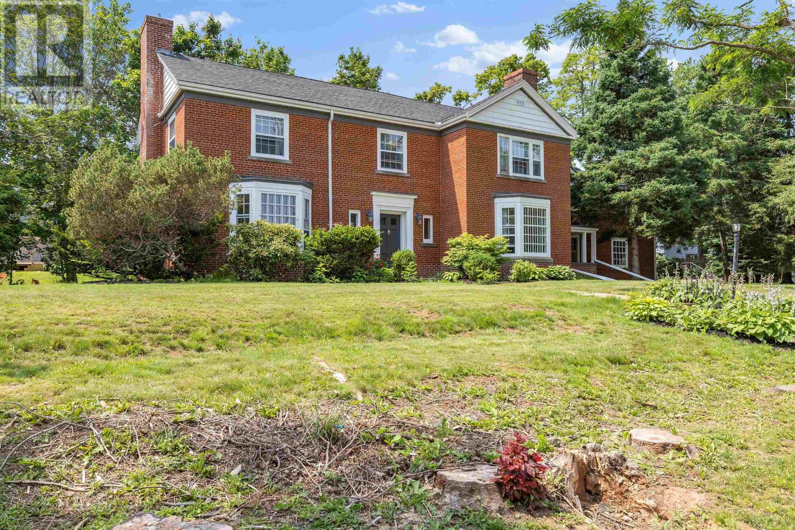 45 Greenfield Avenue
