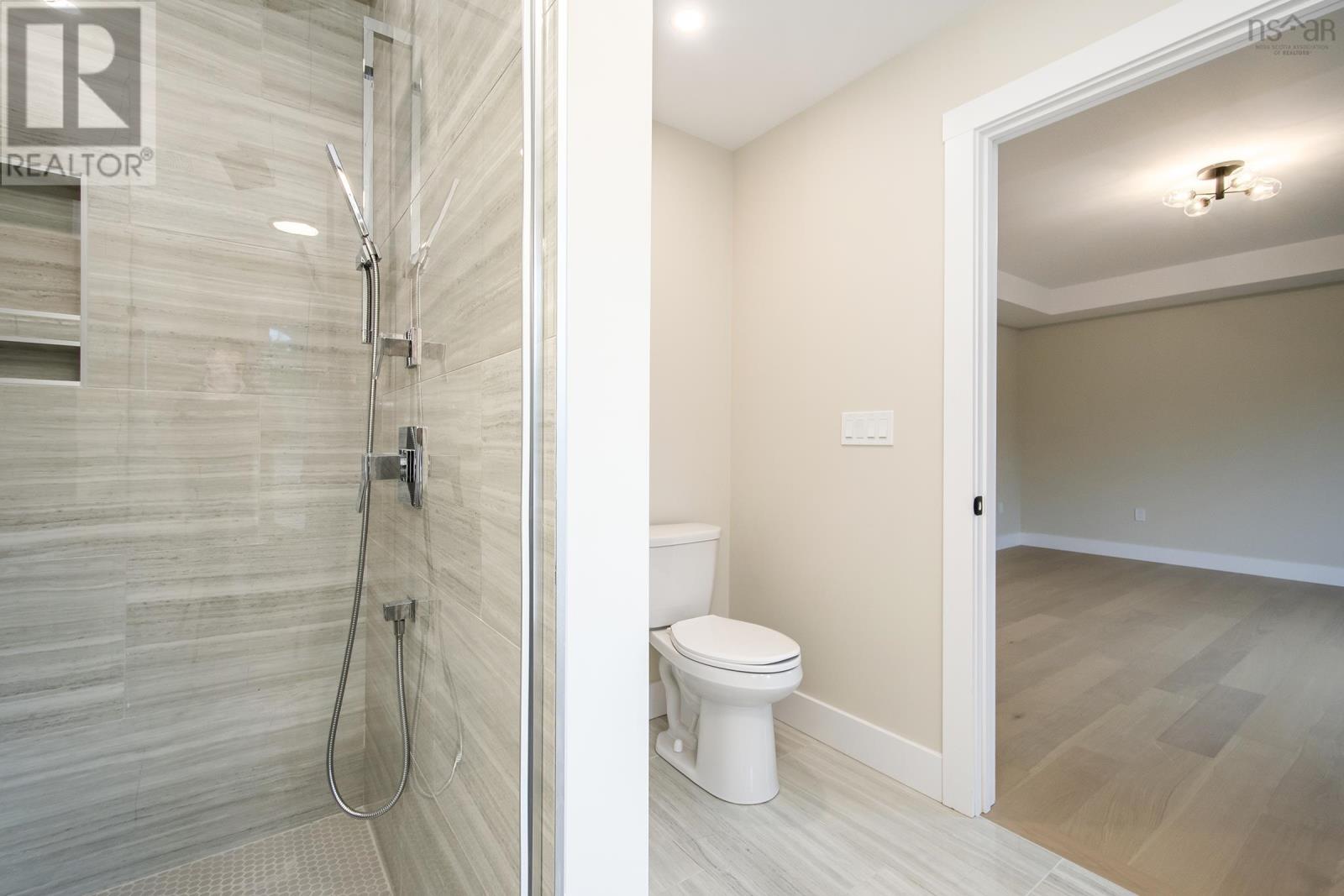 PUN28 11 Puncheon Way, #28