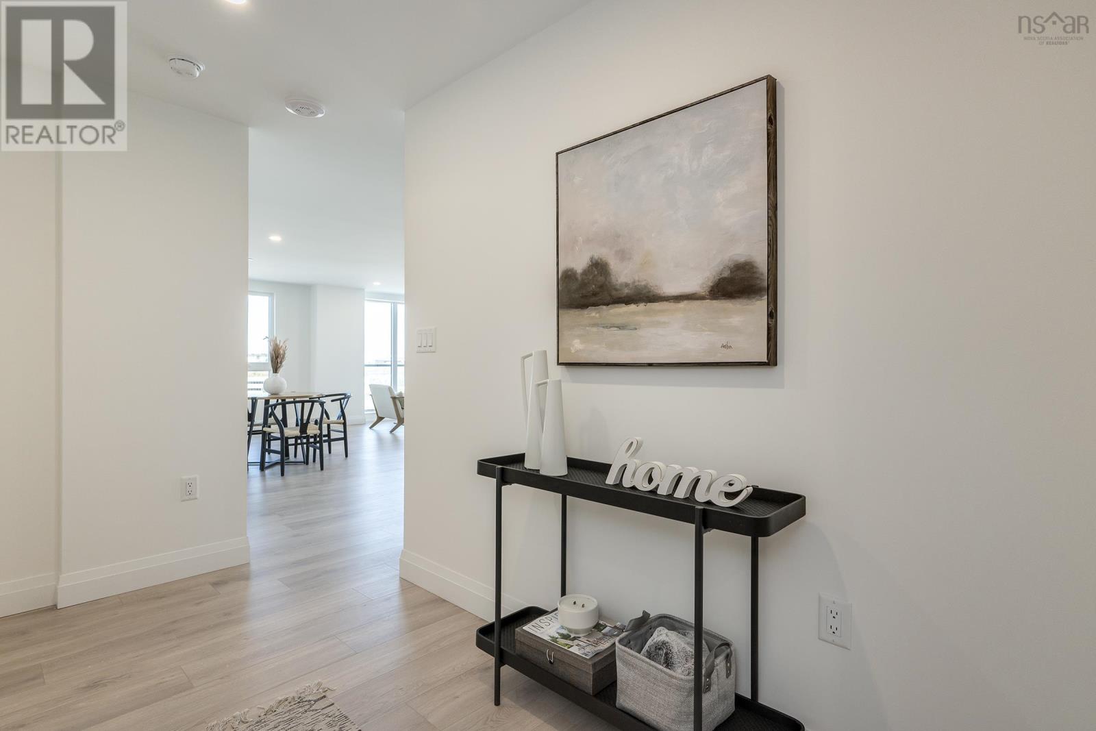 804 72 Seapoint Road, #804