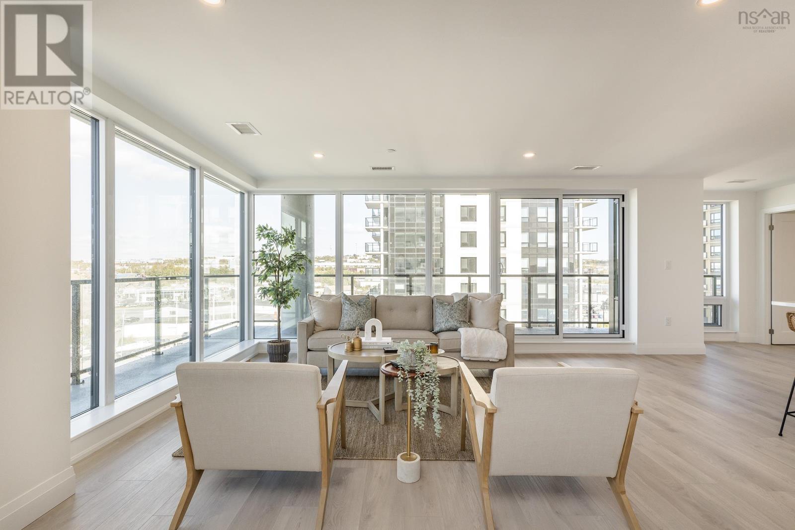 804 72 Seapoint Road, #804