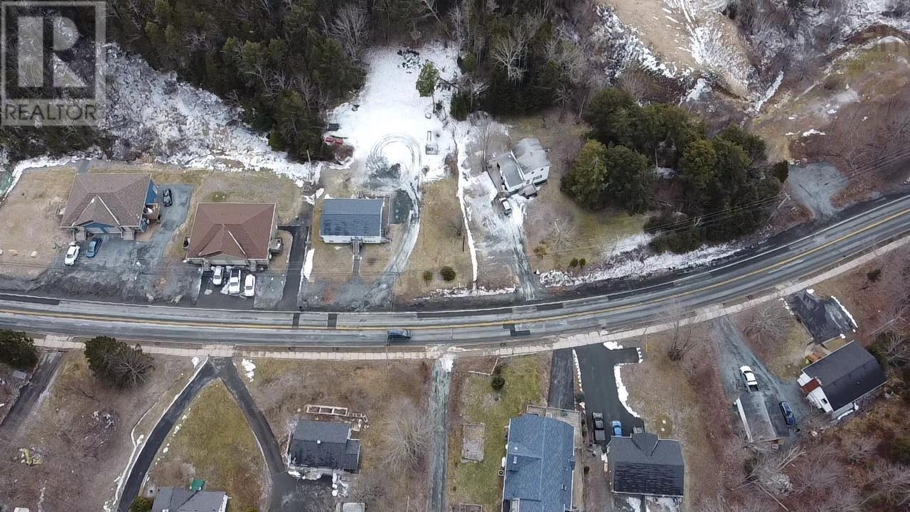 974 Fall River Road
