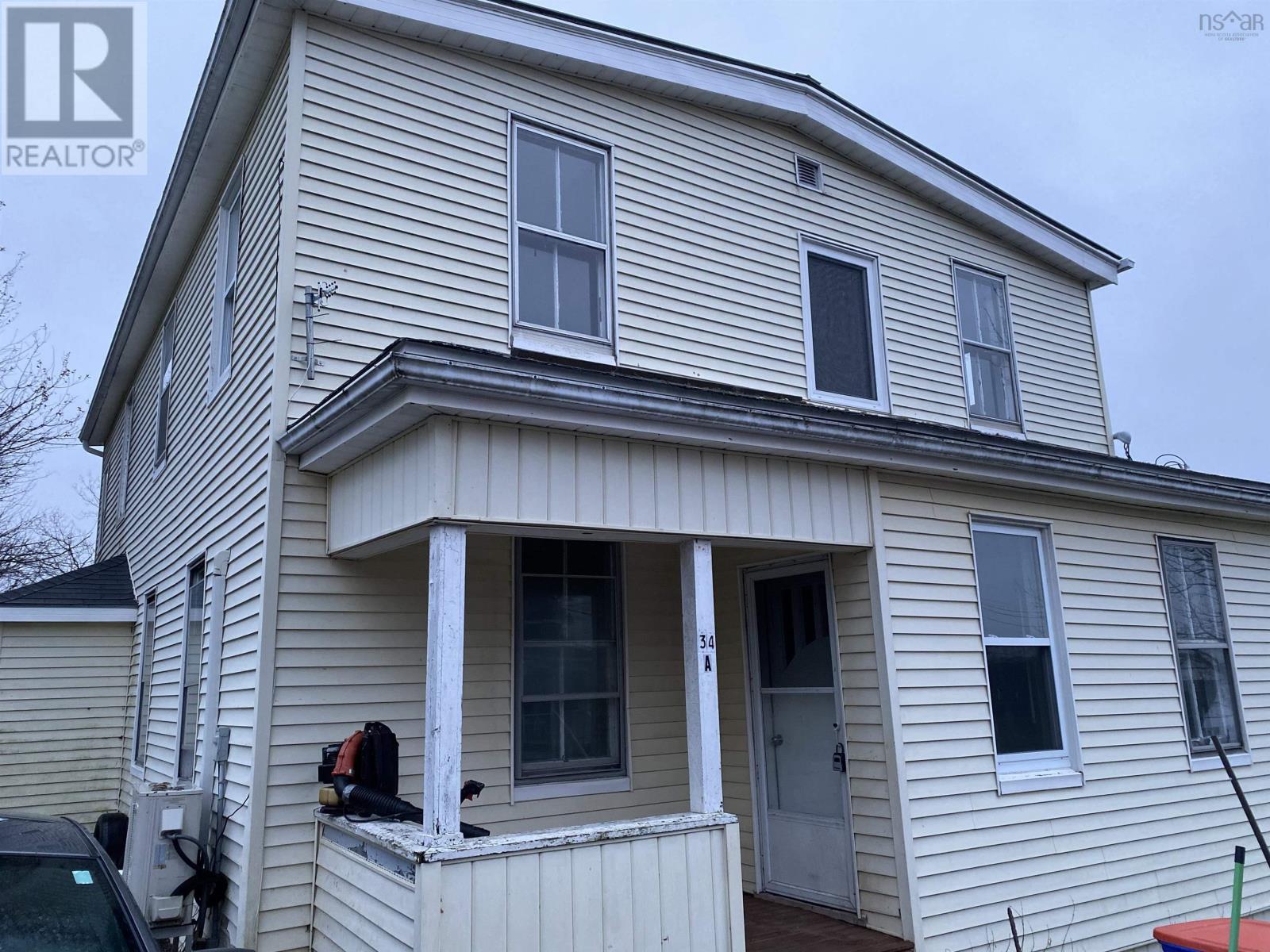 34 Hampson Street