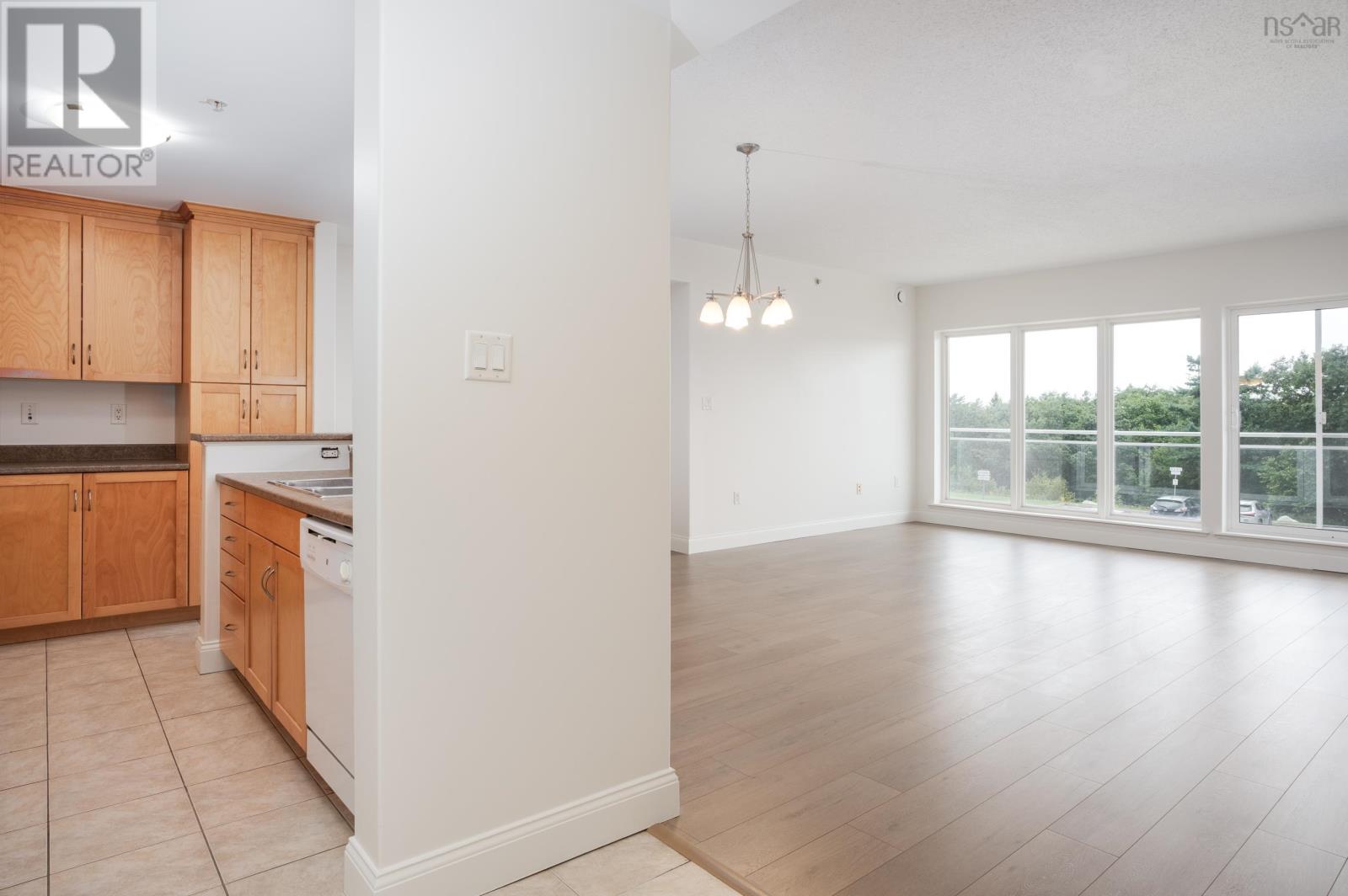 201 60 Walter Havill Drive, #201