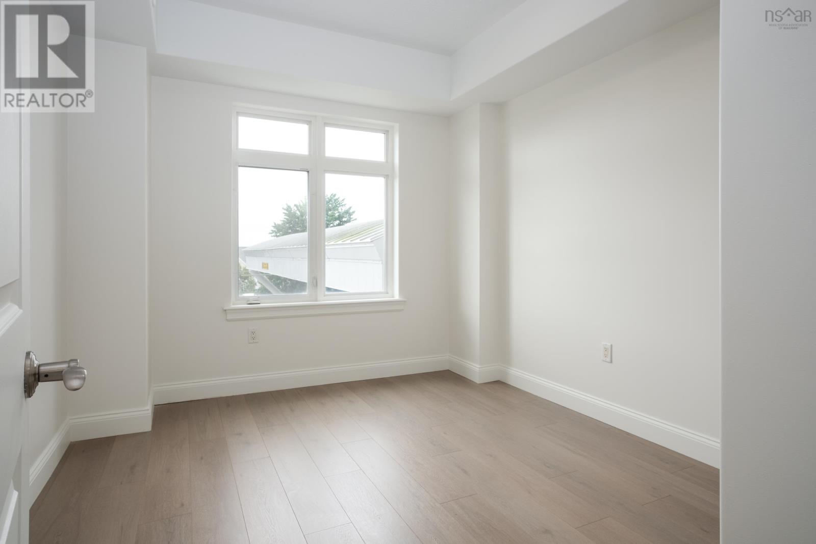 201 60 Walter Havill Drive, #201