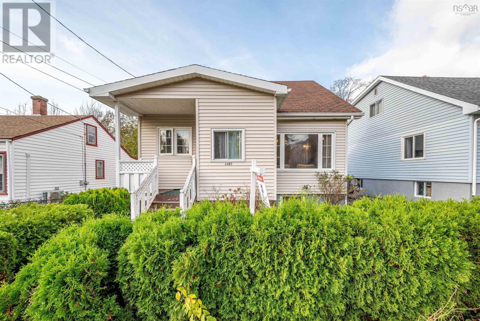 6487/6497 Bayers Road
