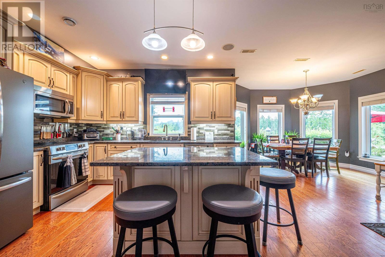 86 Mandaville Drive