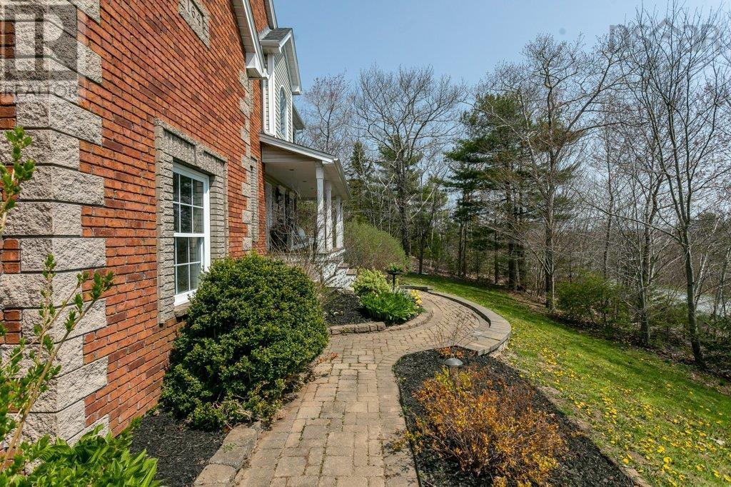164 Canterbury Lane