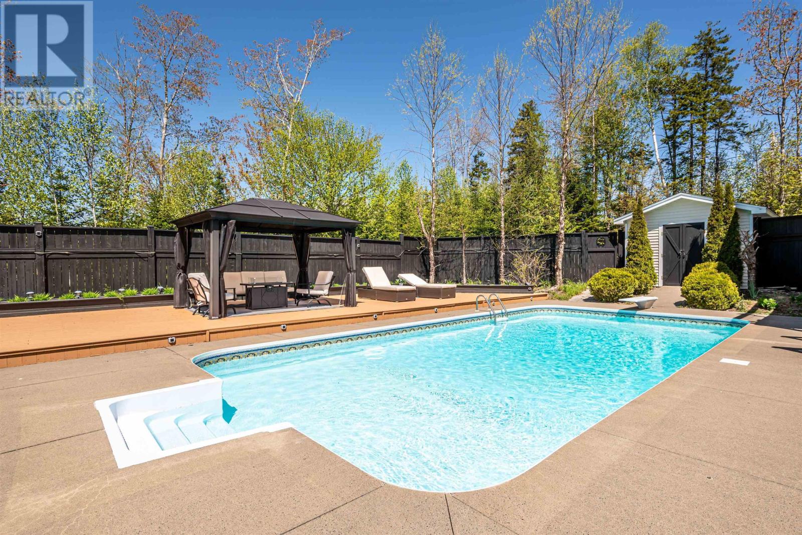 11 Dunsmore Drive