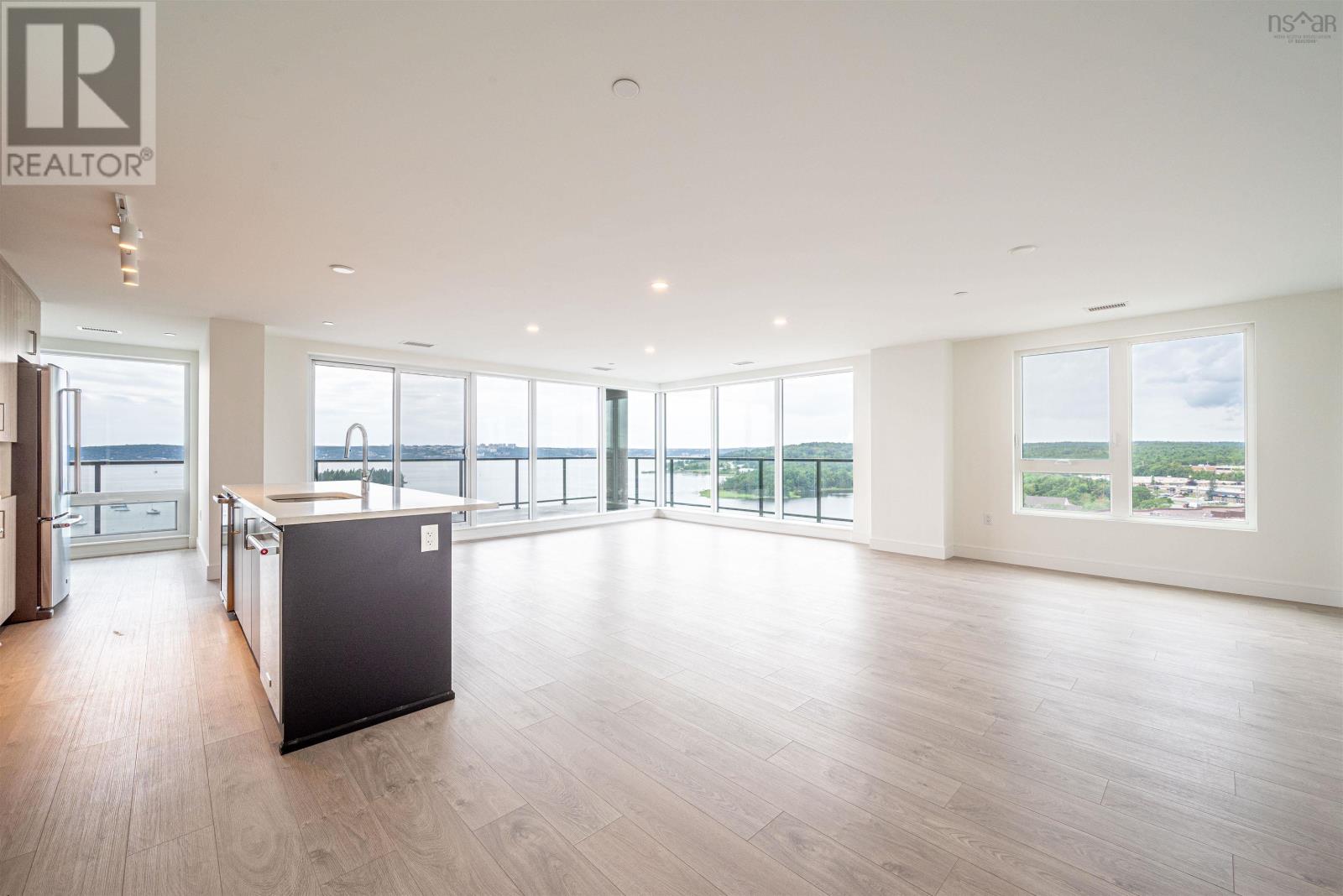 1202 72 Seapoint Road, #1202