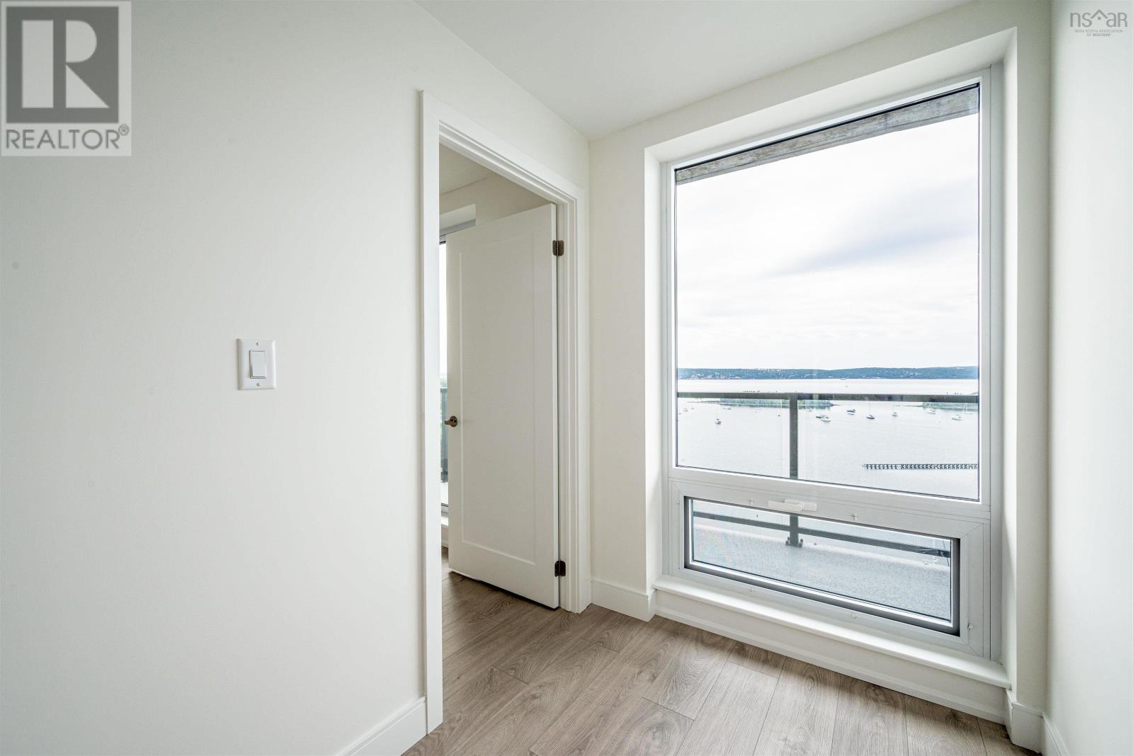 1202 72 Seapoint Road, #1202