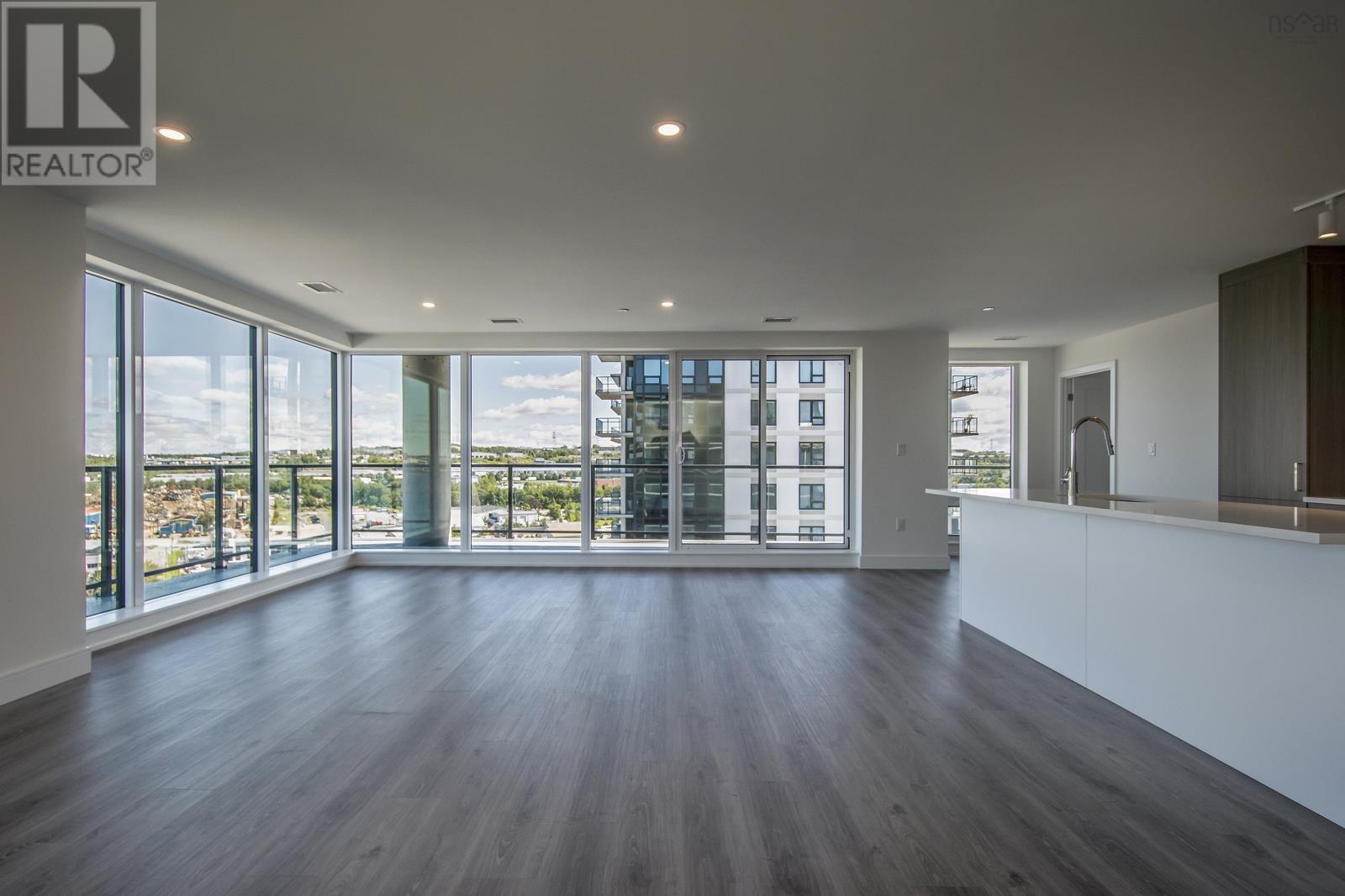 1504 72 Seapoint Road, #1504