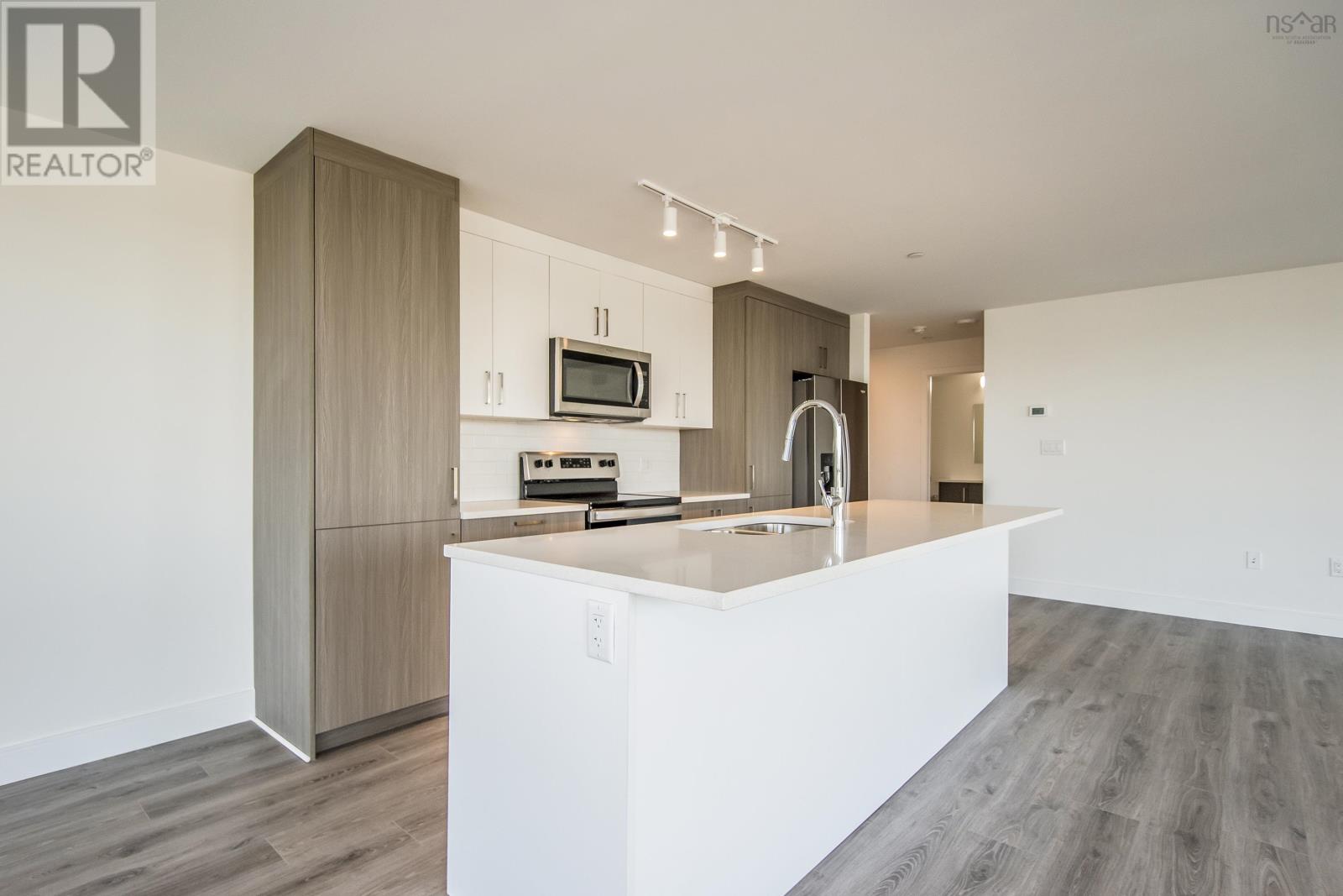 1504 72 Seapoint Road, #1504