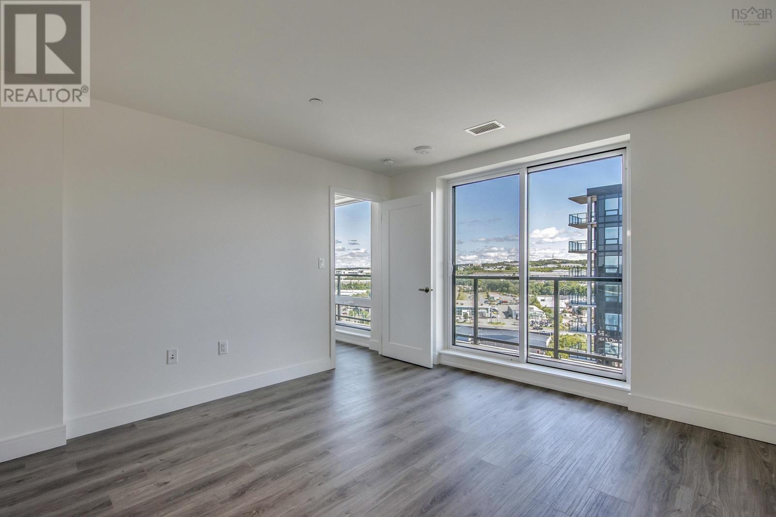 1504 72 Seapoint Road, #1504