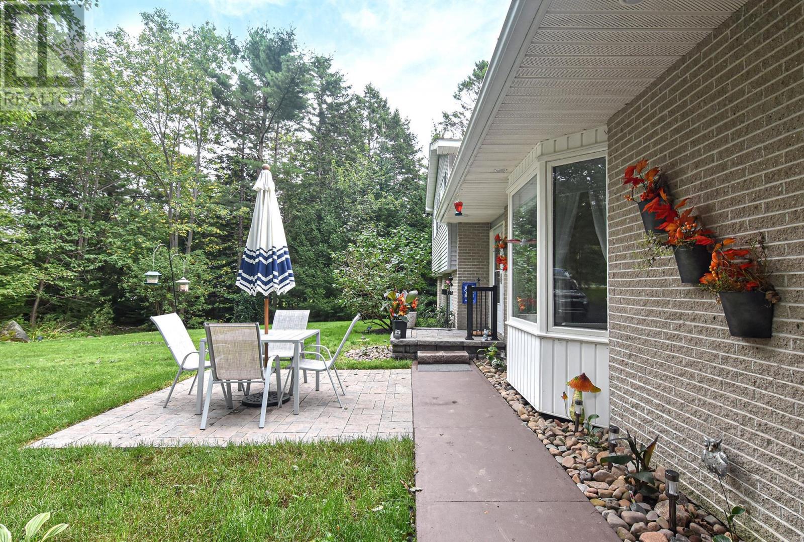 23 Softwind Lane