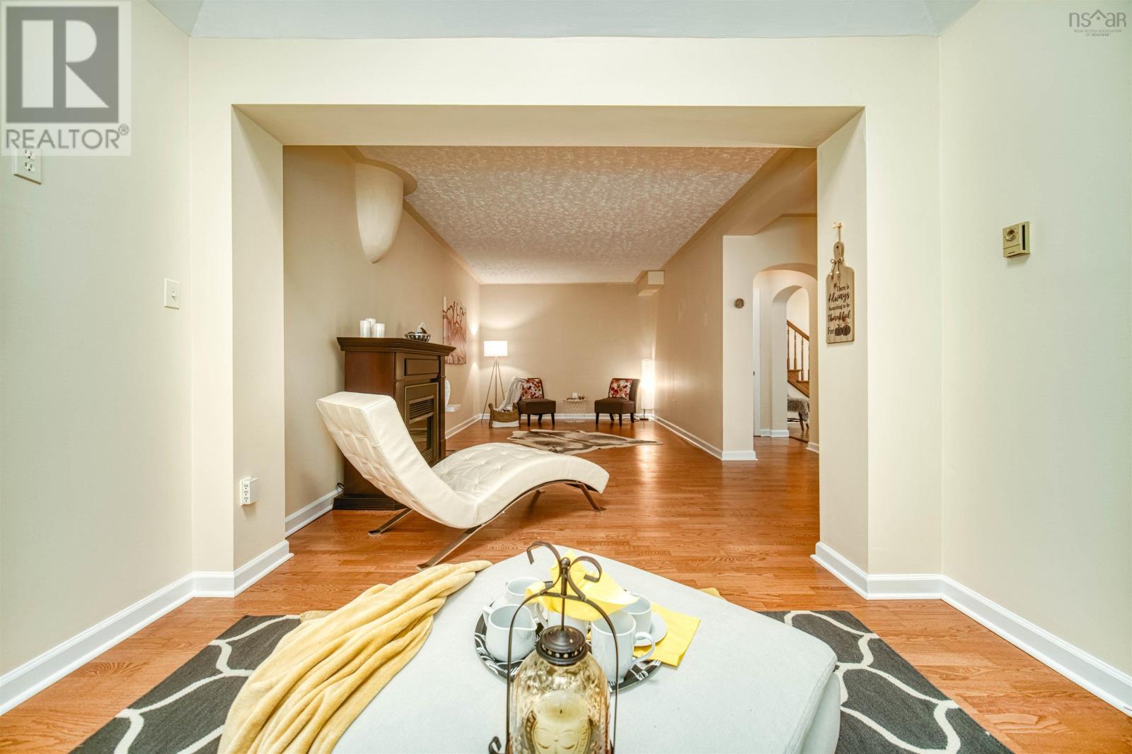 951 Lindola Place