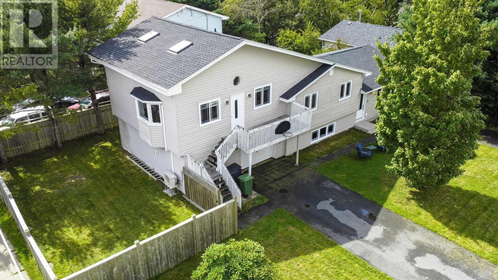 2 Shoreview Drive
