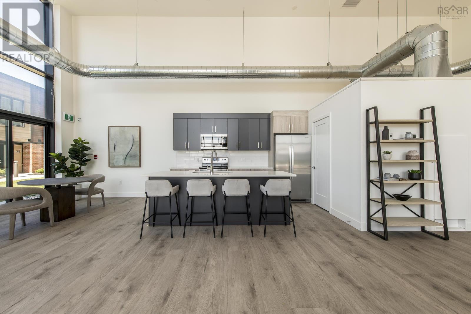 803 72 Seapoint Road, #803