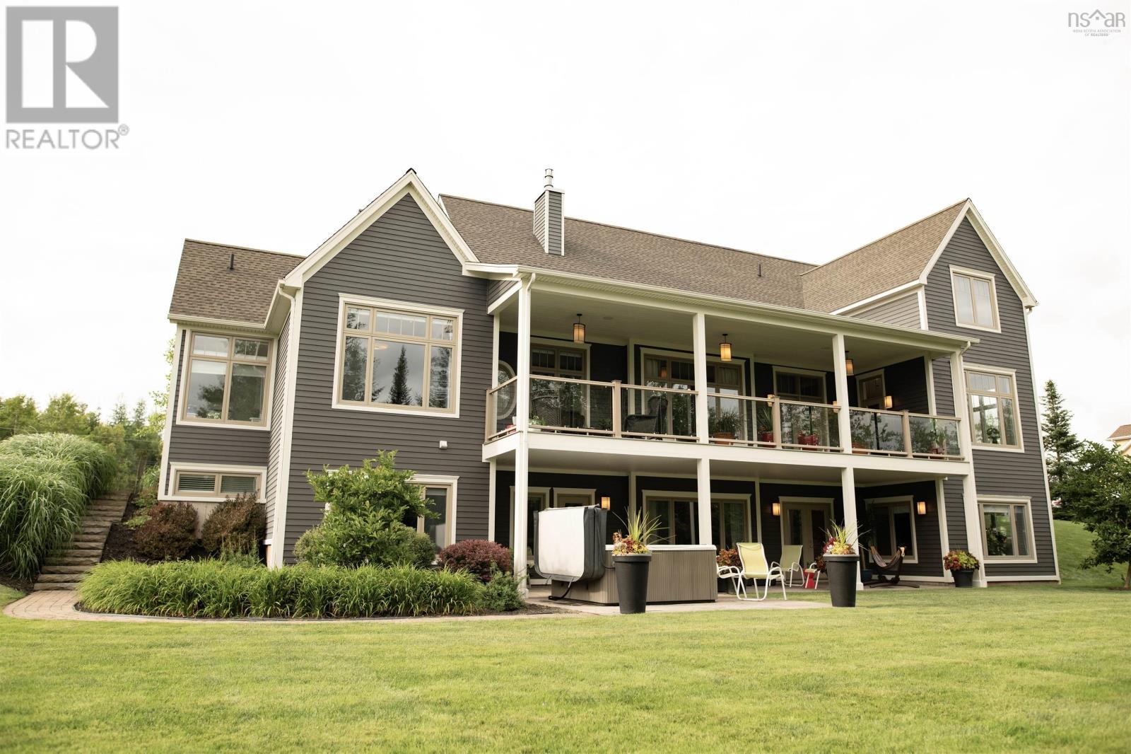 155 Lexington Drive