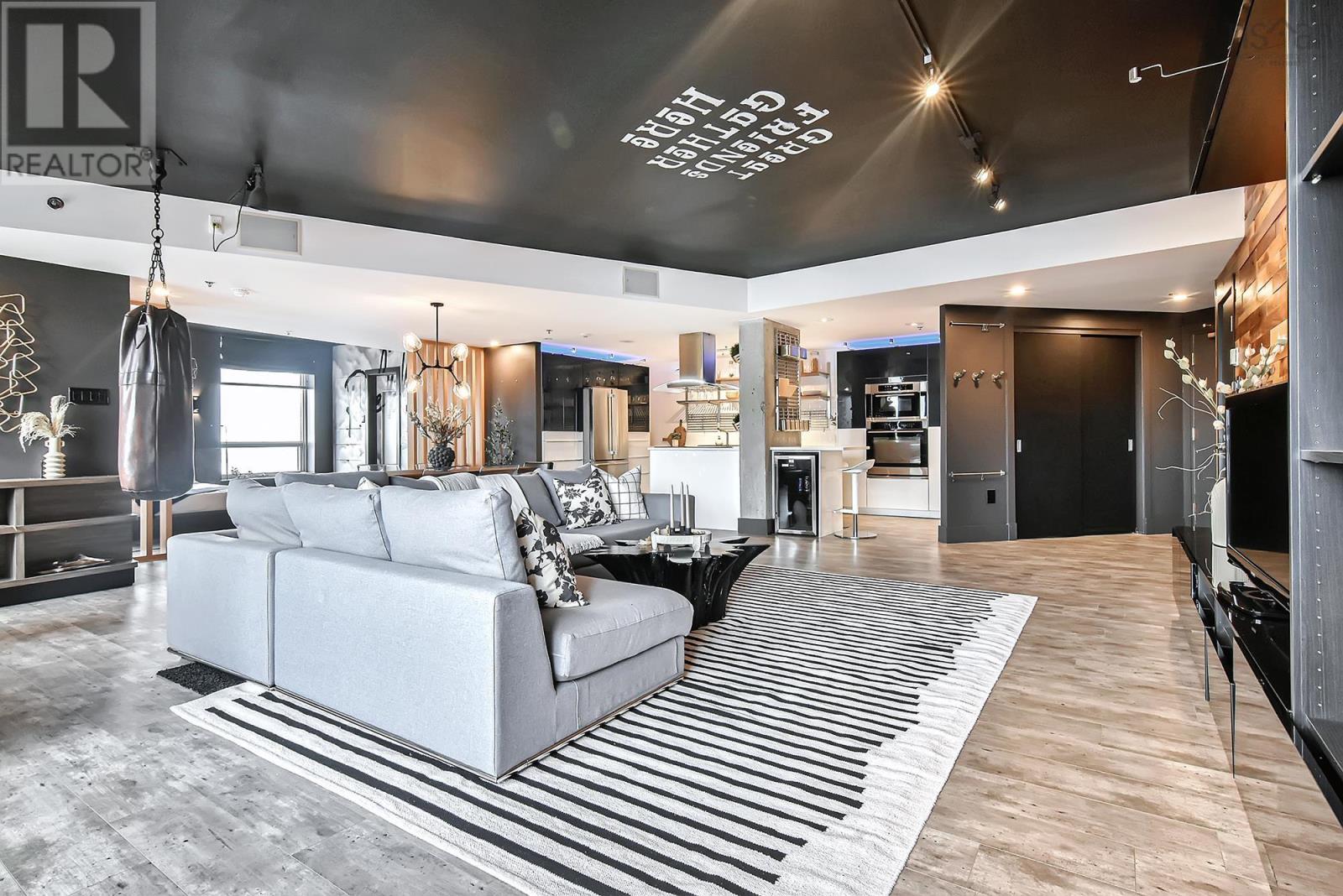 1504 1465 Brenton Street, #1504
