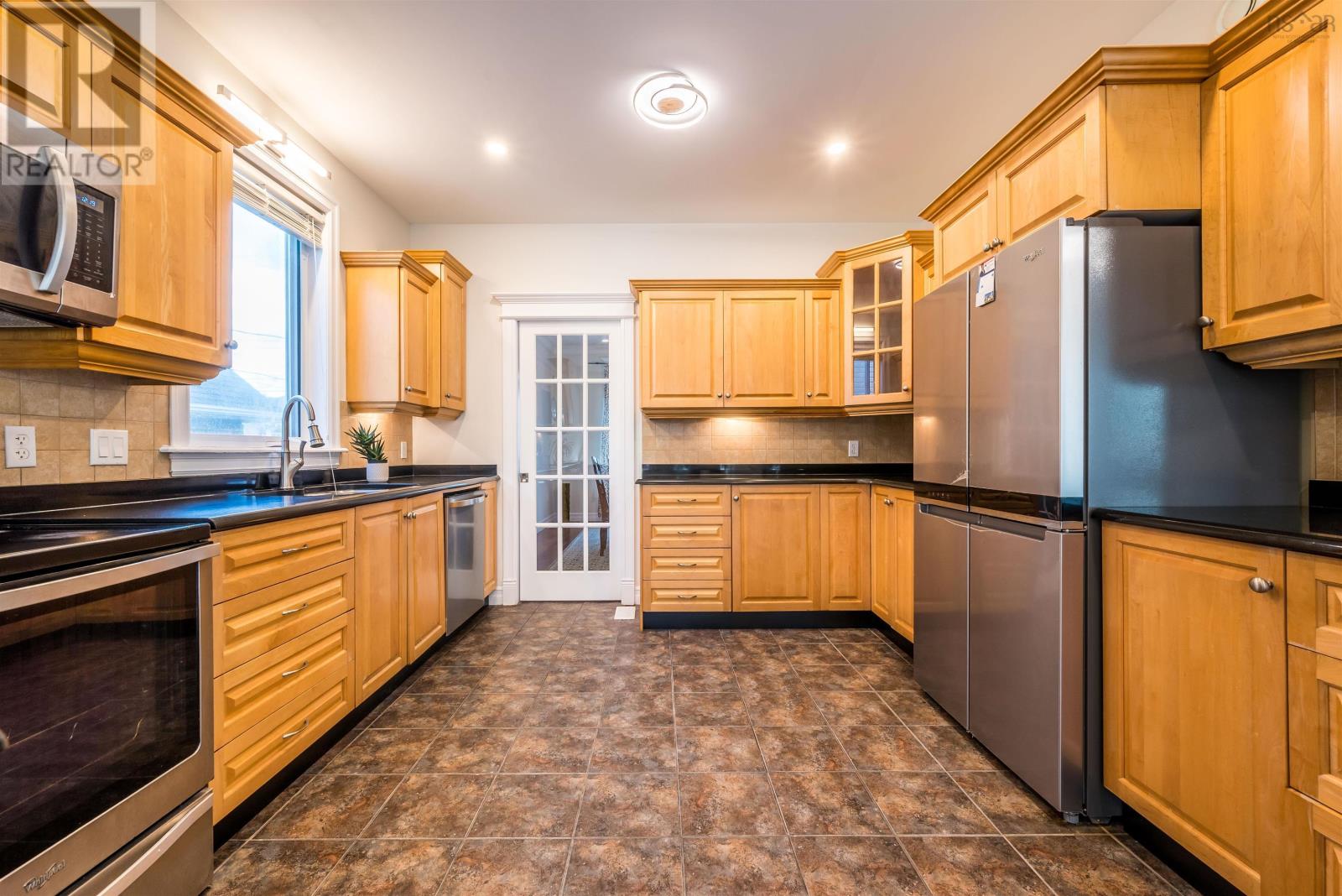 46 Strathaven Close