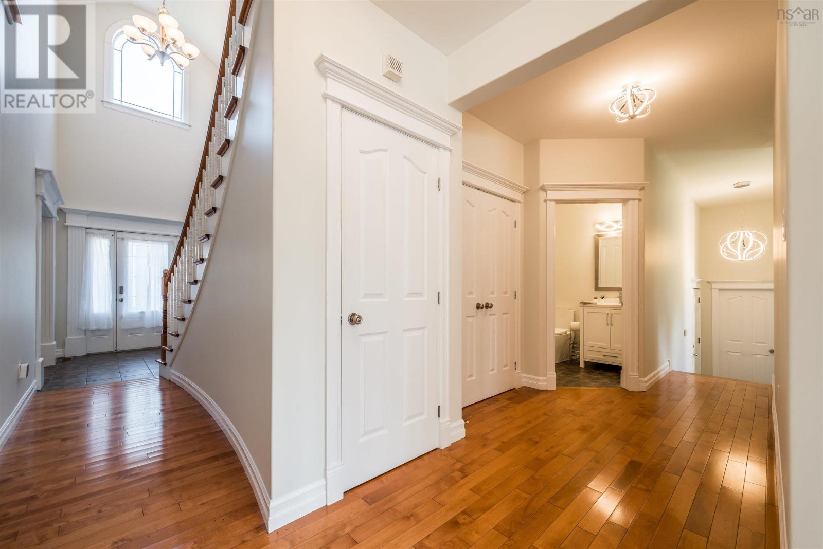 46 Strathaven Close