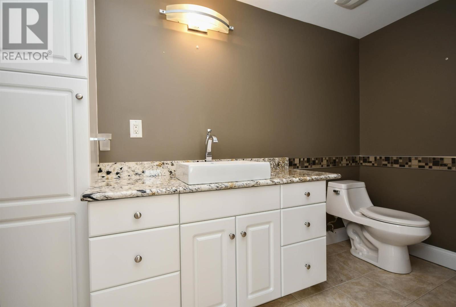 1212 60 Walter Havill Drive, #1212