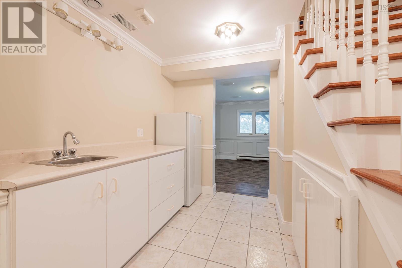 86 Diana Grace Avenue