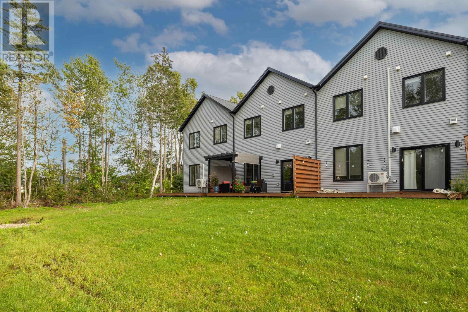 36 Dr. John Knox Way
