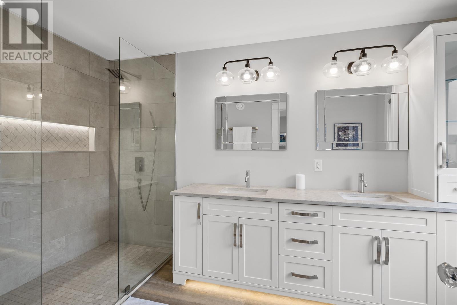 36 Dr. John Knox Way