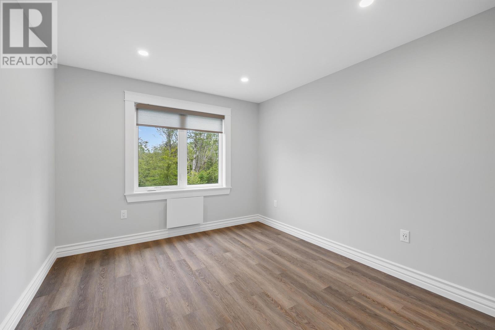 36 Dr. John Knox Way