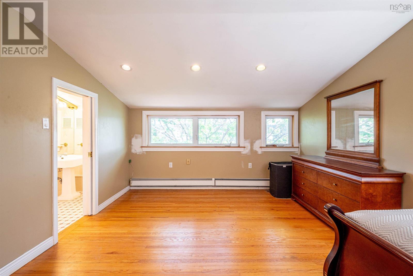 16 Herring Cove Road
