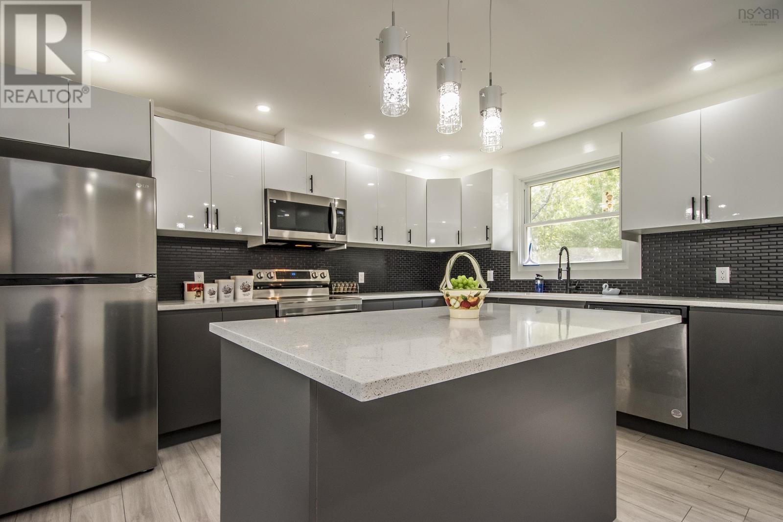 36 Shoreview Drive