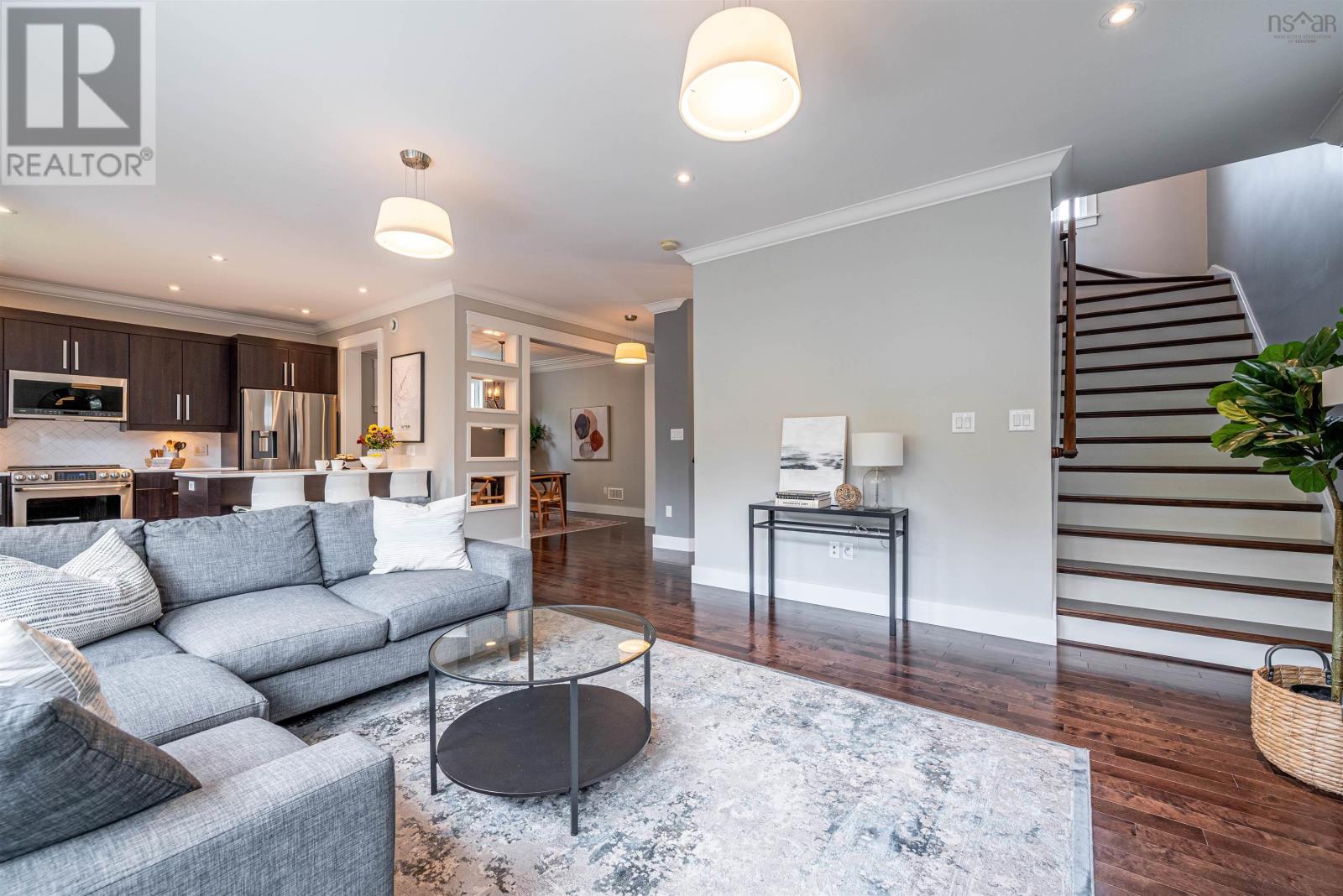 75 Hollyhock Way