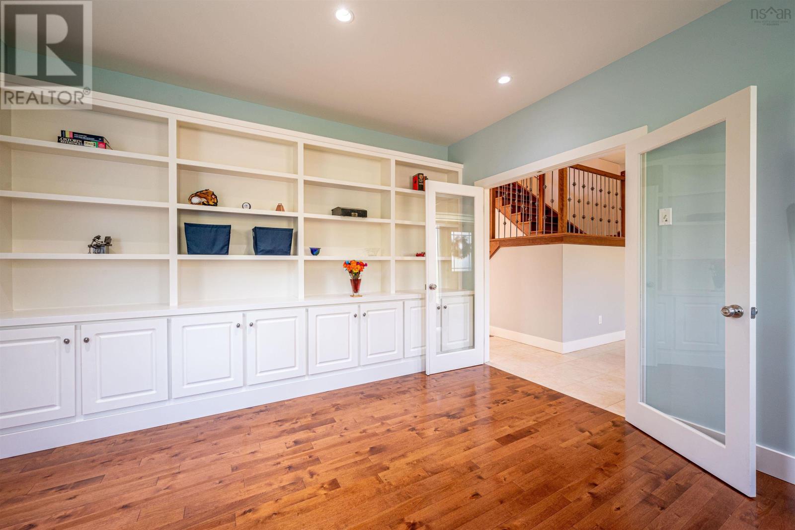 309 Aberdeen Drive