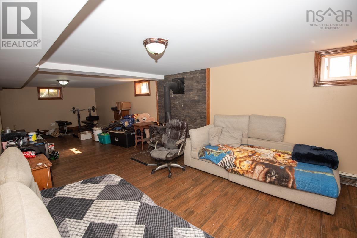 1333 Main Road