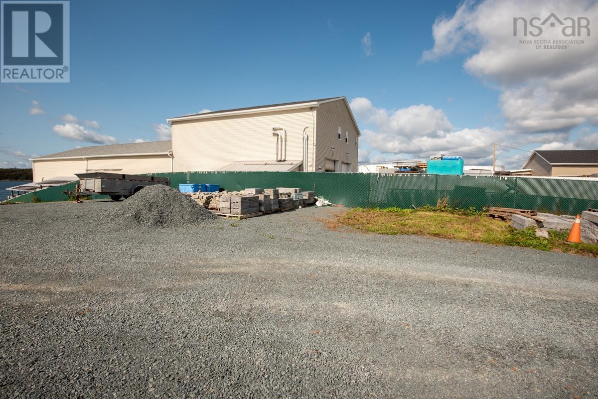 1333 Main Road