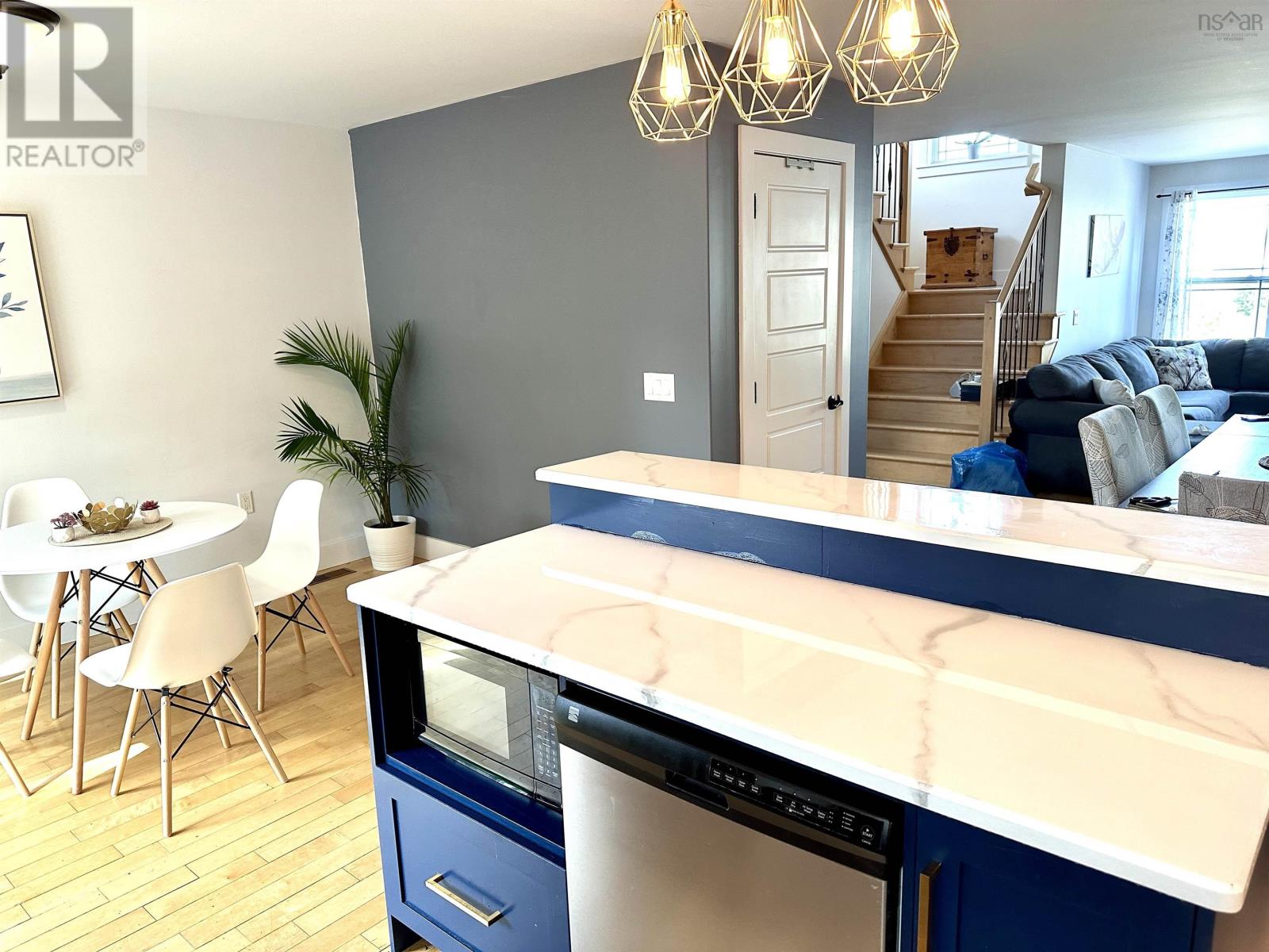 4 Viridian Drive