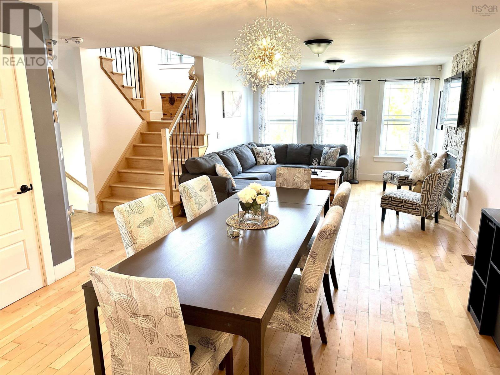 4 Viridian Drive
