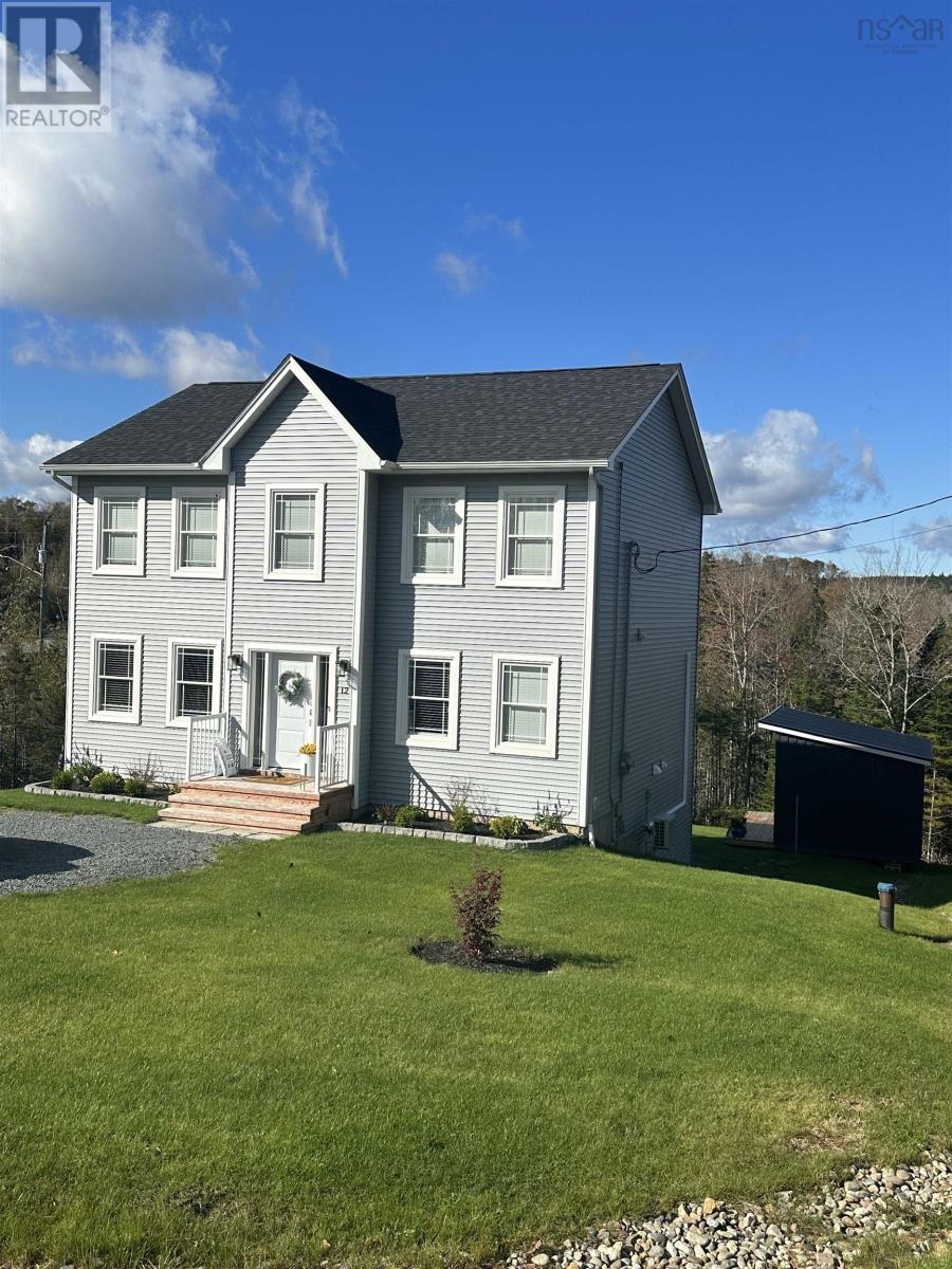 12 Barnham Court