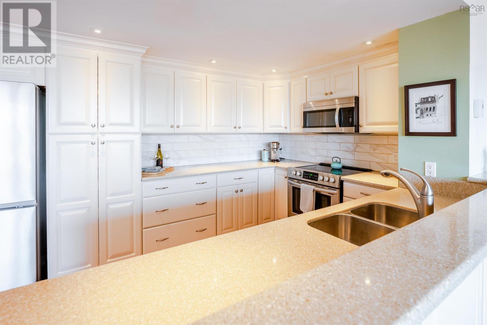 703 1 Prince Street, #703