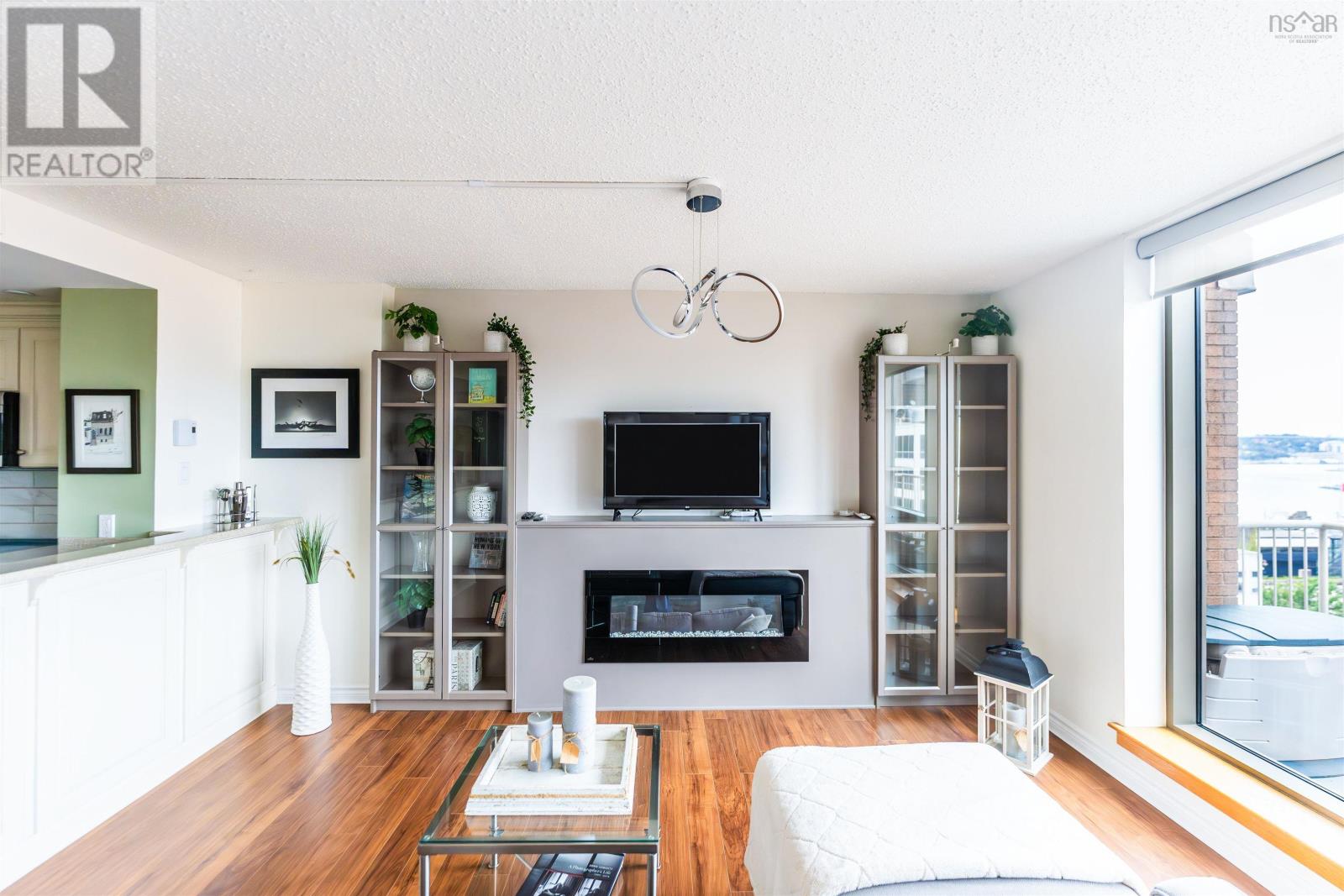 703 1 Prince Street, #703