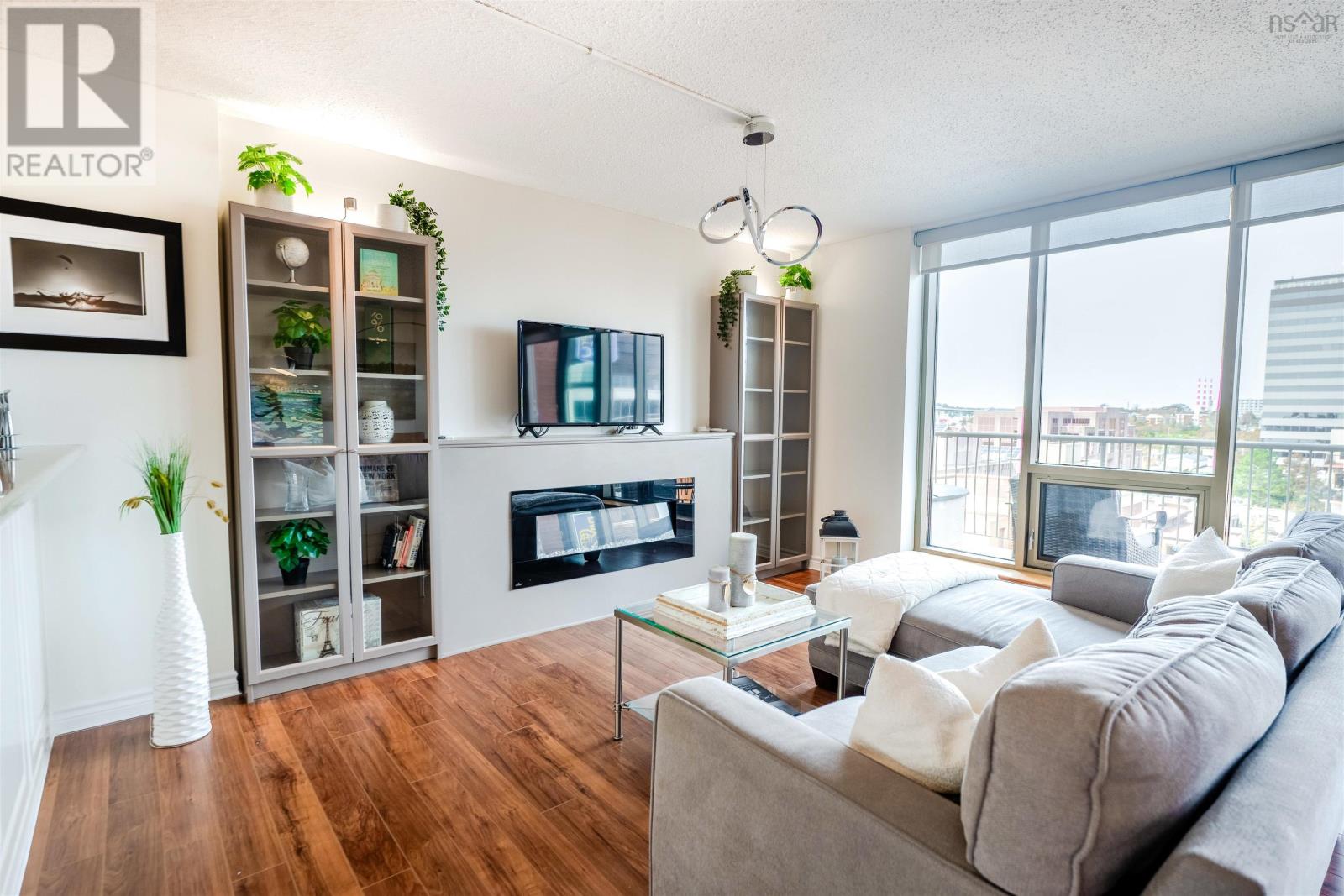 703 1 Prince Street, #703