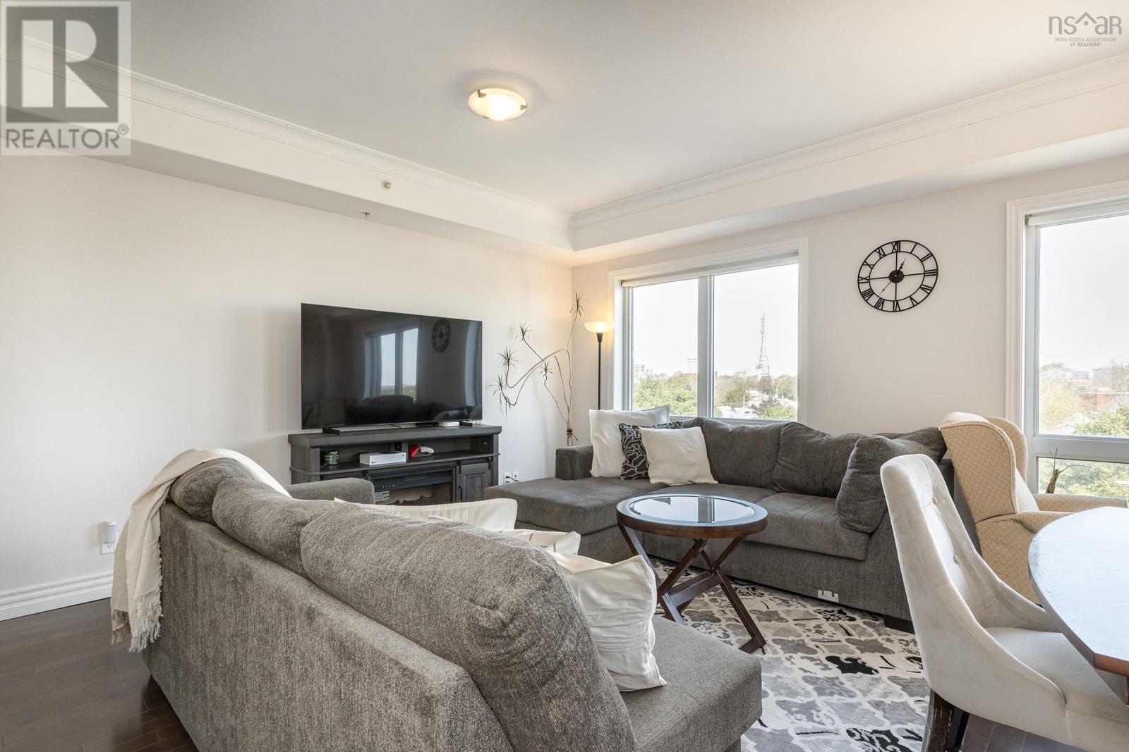 506 5839 Cunard Street, #506
