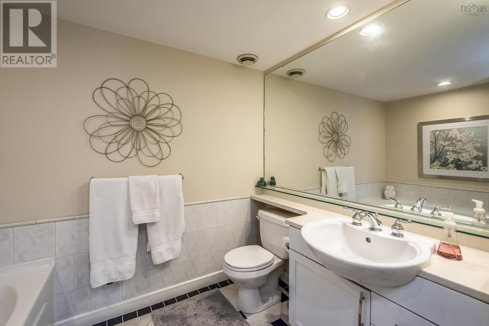 234 1477 Lower Water Street, #234