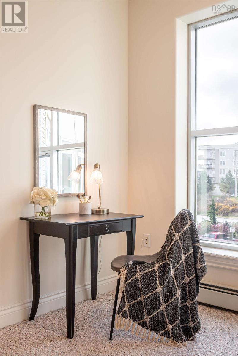 214 94 Bedros Lane, #214